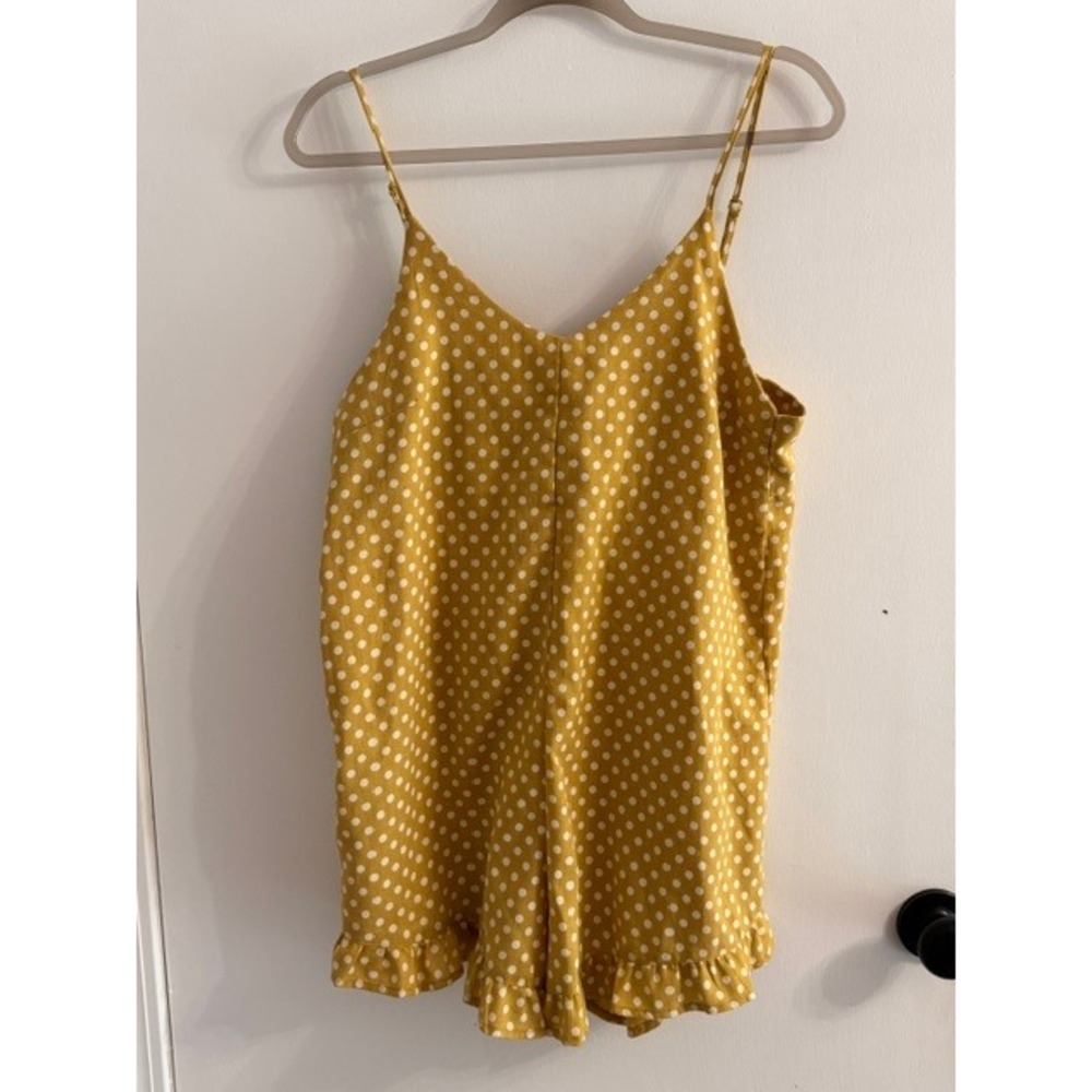 Hayden Los Angeles Yellow Polka Dot Ruffle Romper Mustard Medium H6505